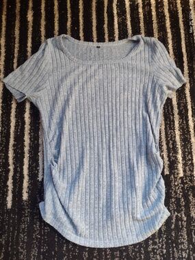 SPRING MATERNITY BUNDLE SPECIAL Free Maternity Shirt with any Skirt Purchase! 😍